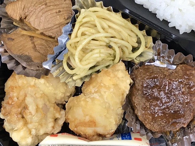 から揚げ弁当2-2