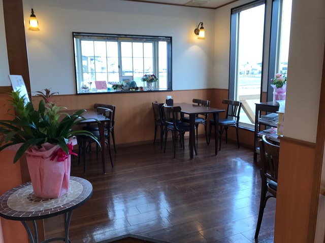 店内カフェ