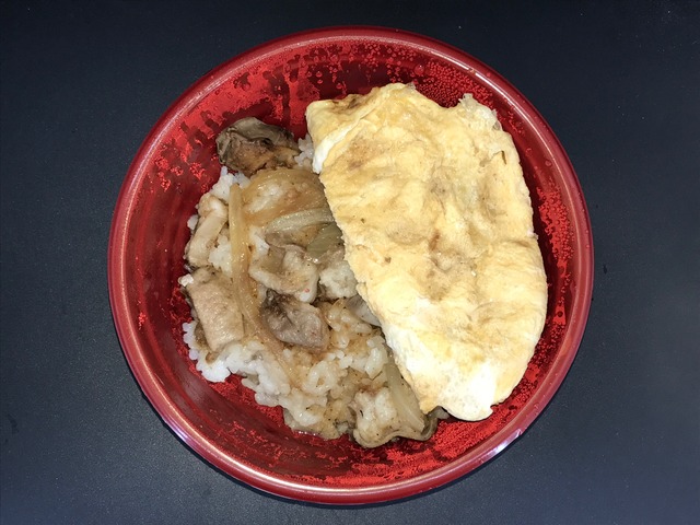 牛もつ丼2-1