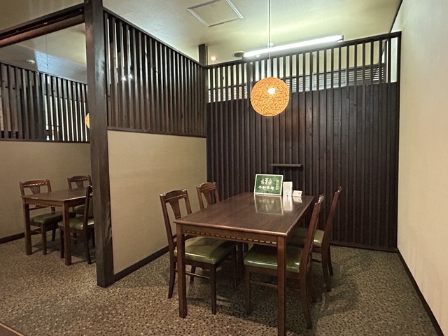 店内1-1