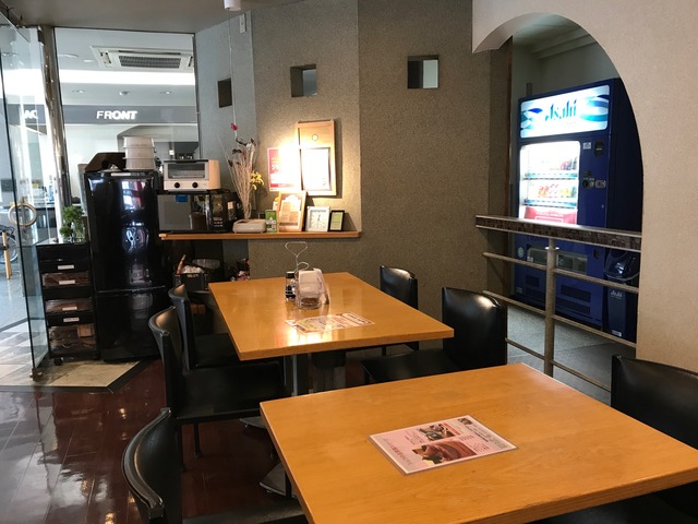 店内2