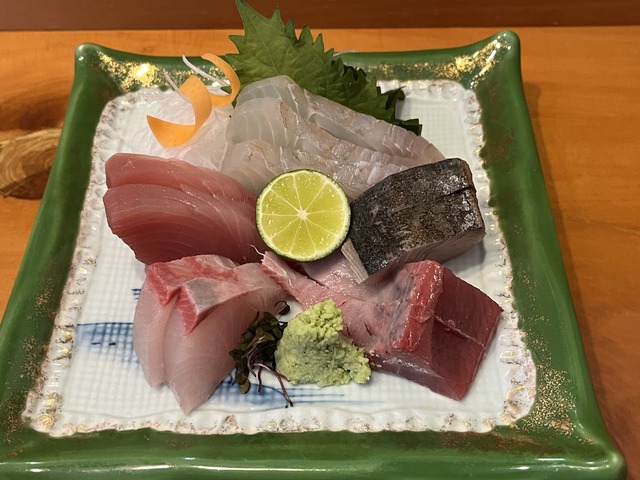 刺身盛り合わせ1-2-4