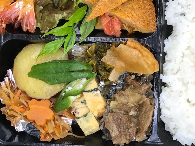 海老フライ弁当2-2