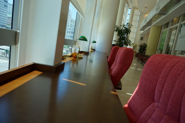 店内カウンター