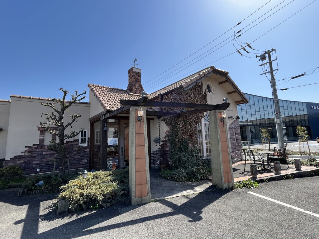 ファミーユ マルイ 藍住 店