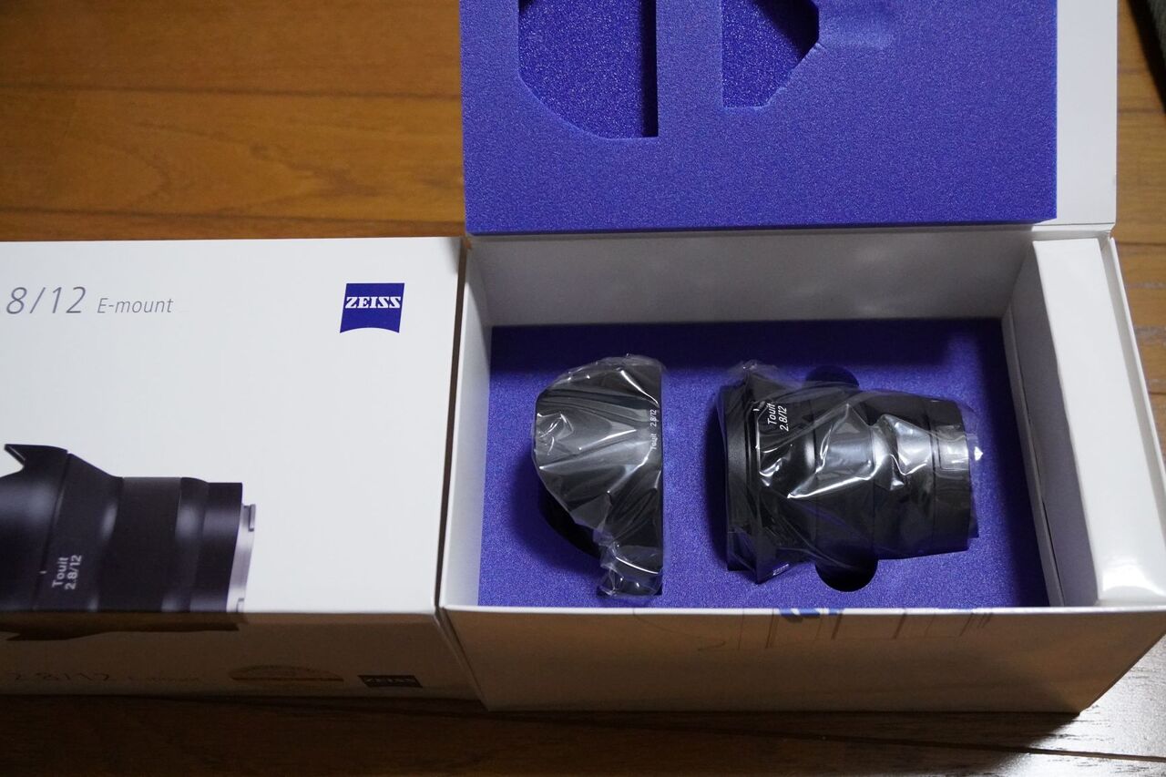 広角レンズ カールツァイスCarl Zeiss Touit 2.8/12 E-mount購入 広角レンズ カールツァイスCarl Zeiss Touit 2.8/12 E-mount購入