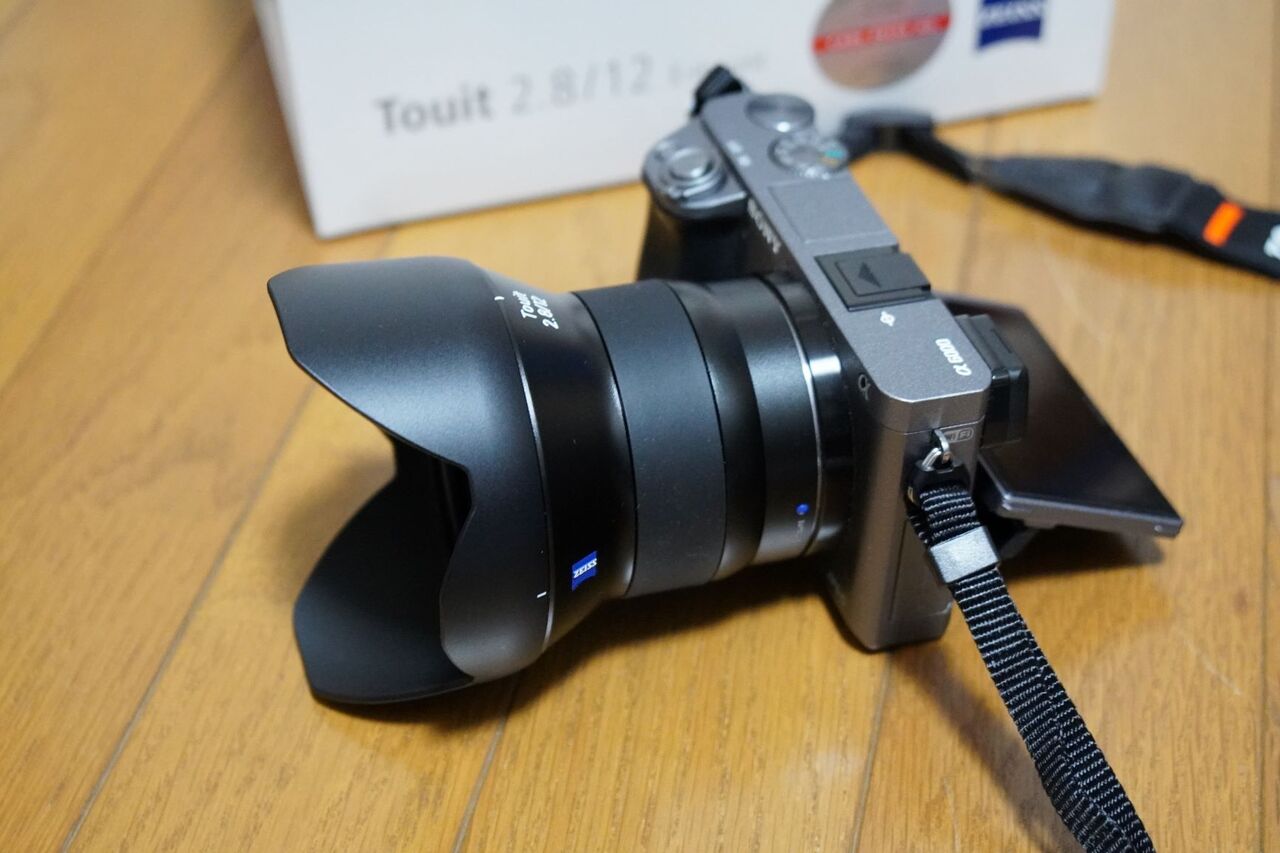 広角レンズ カールツァイスCarl Zeiss Touit 2.8/12 E-mount購入 広角レンズ カールツァイスCarl Zeiss Touit 2.8/12 E-mount購入