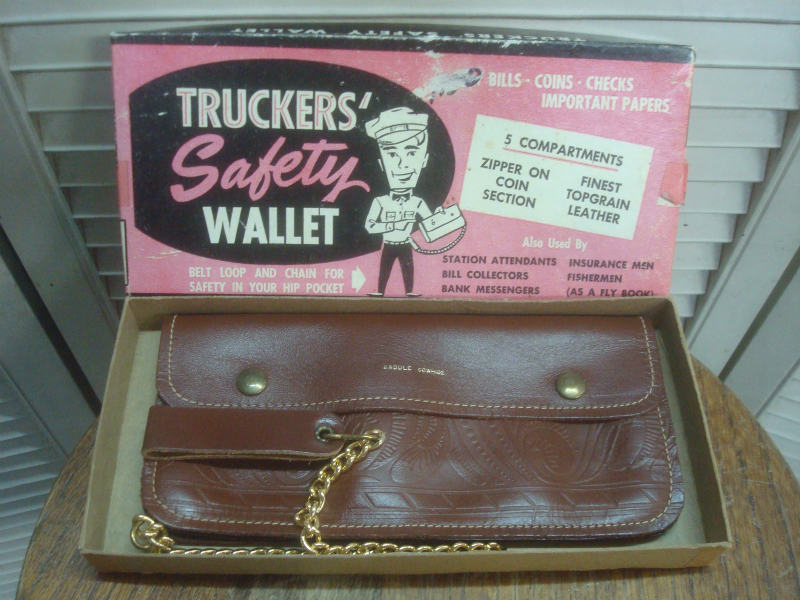 Embossing Truckers' Safety Wallet : GASOLINE DIARY