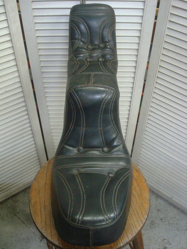King&Queen ハーレーシート 黒 合成皮革 中古 King&Queen ハーレーシート 黒 合成皮革 中古(中古】美品