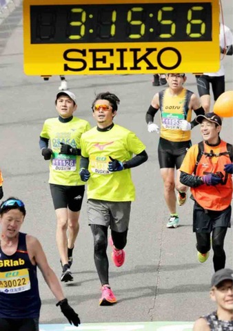 【大阪マラソン】元阪神・鳥谷敬氏が初マラソンを３時間１４分７秒で完走！「キツイ、ヤバイ」