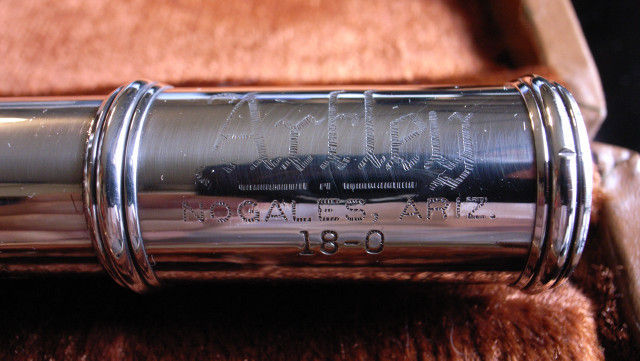 Artley Flute 18-0 : かなうらへんろ