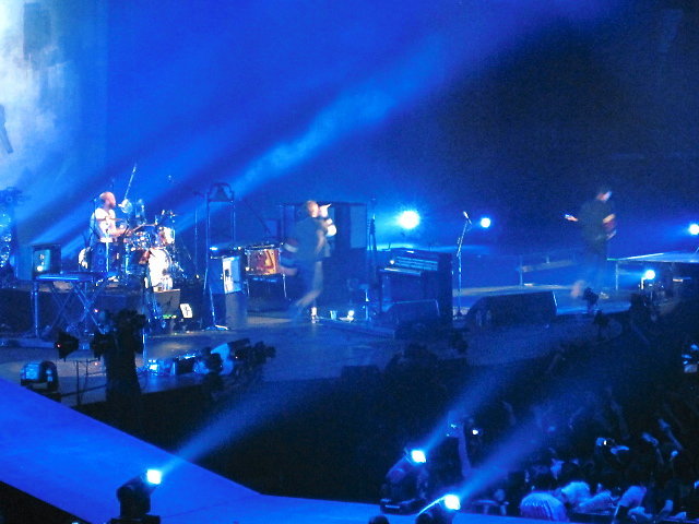 Coldplay Viva La Vida Tour In Japan 2009 Ally S Psychedelic Coldplay Viva La Vida Tour In Japan 2009 Ally S Psychedelic