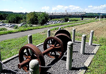 hachikousenrettshyashyoumen