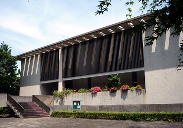 日本近代文学館 が開館する ガウスの歴史を巡るブログ その日にあった過去の出来事 日本近代文学館 が開館する ガウスの歴史を巡るブログ その日にあった過去の出来事