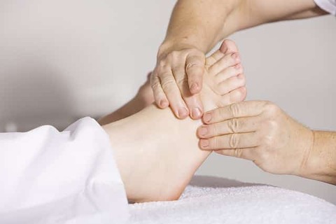 physiotherapy-2133286_640-min