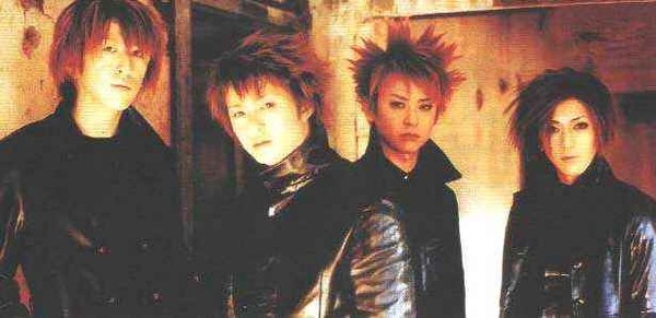 悲報 Glayのjiroが別人 画像あり W