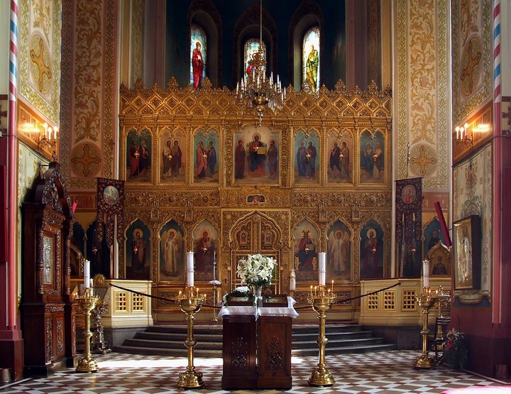 1024px-Alexander_Nevsky_Cathedral_in_Tallinn_-_interior