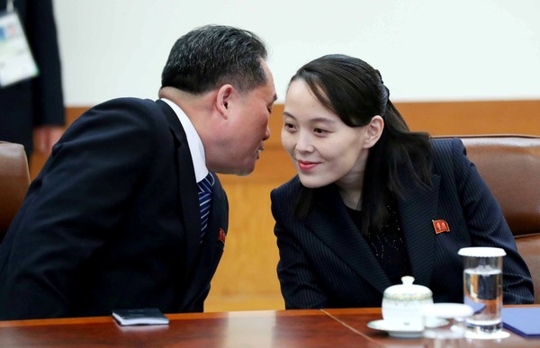 金正恩の妹 金与正が美しすぎて辛い 画像あり 画像あり W 金正恩の妹 金与正が美しすぎて辛い 画像あり 画像あり W