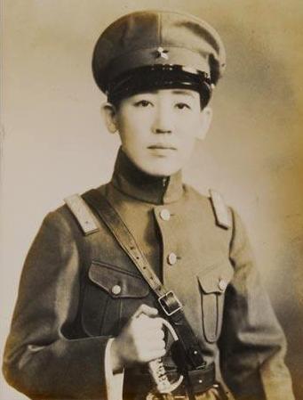 Gen_Yoshiko_Kawashima