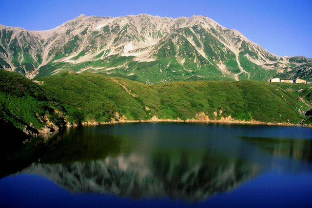 20_Tateyama_from_Mikurigaike_1998-7-17