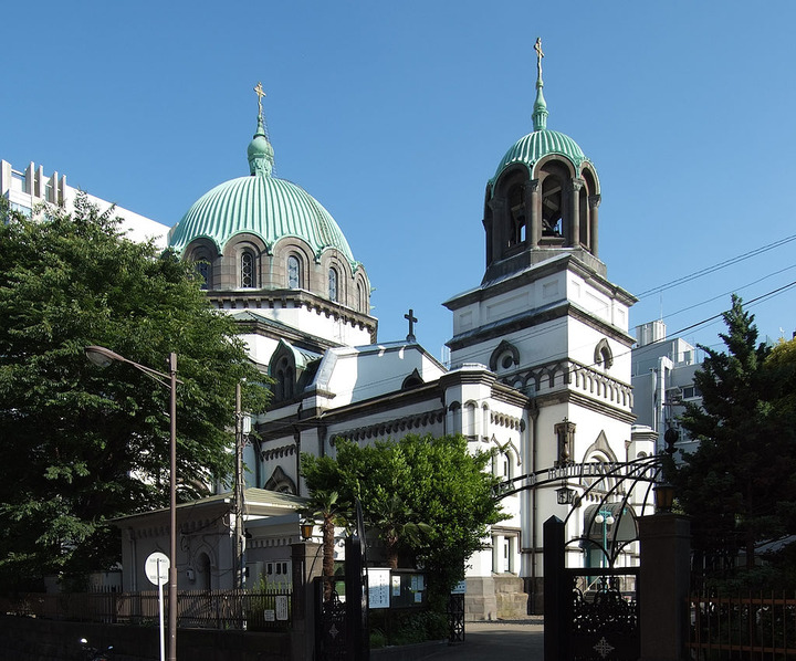 1024px-Tokyo_Resurrection_Cathedral_201000