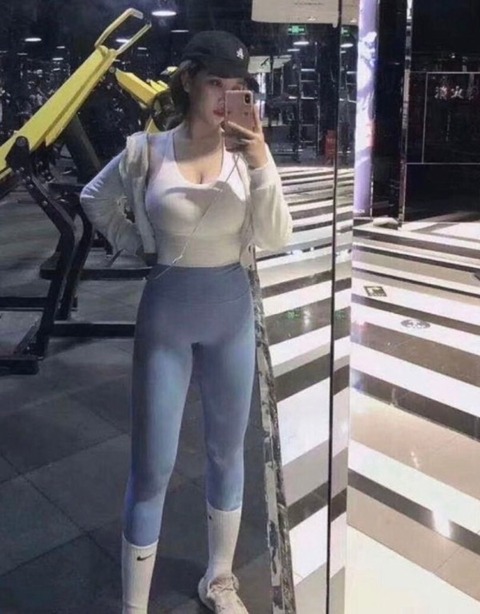 インスタの韓国まんさん 顔だけでなくスタイルまで重加工してたことがバレる 画像あつめーる