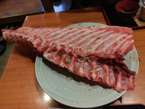 ワイ まぐろの中落ち定食10円 ええやん頼んでみるか 店員 どうぞ ワイ ファッ 画像あつめーる