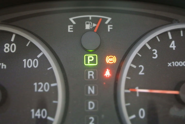 Suzukiエブリィワゴン Ledテールに交換しました ガレージバウムの作業日記 Suzukiエブリィワゴン Ledテールに交換しました ガレージバウムの作業日記