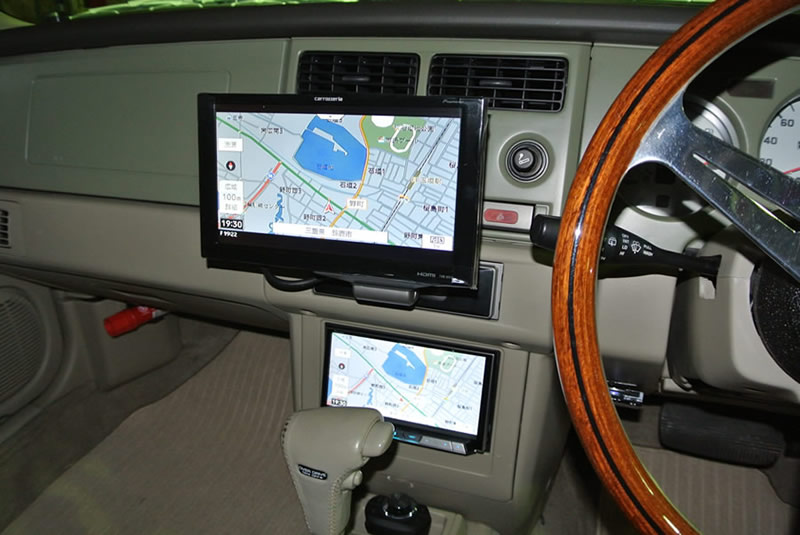 日産ラシーン カーナビ 追加モニターの取り付け ガレージバウムの作業日記
