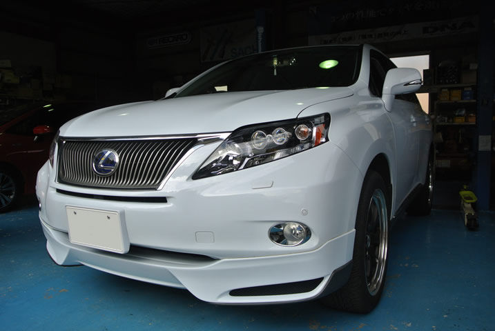 Lexus Rx450h ウェルカムライトバルブをledに交換 ガレージバウムの作業日記