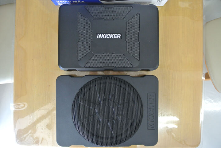 正規品 KICKER キッカー アンプ内蔵ウーハー HS10とKISL セット 【公式