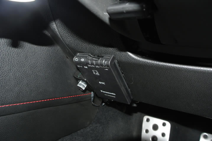 Toyota 86 Etc車載器の取り付け ガレージバウムの作業日記