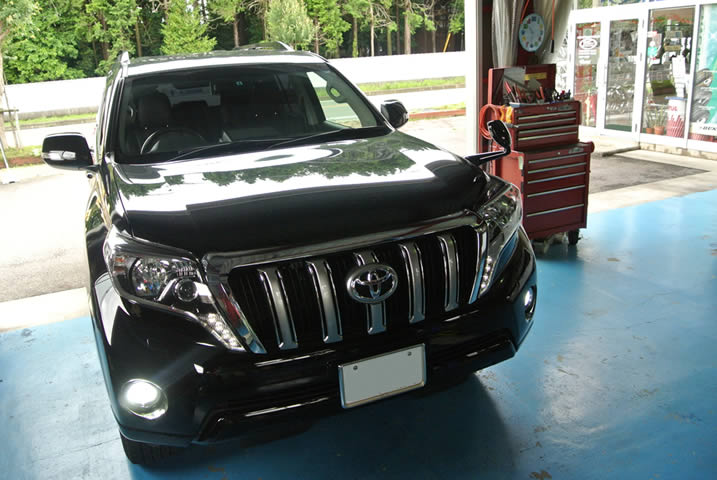 ランドクルーザープラド Led Fogランプバルブに交換しました 2台 ガレージバウムの作業日記