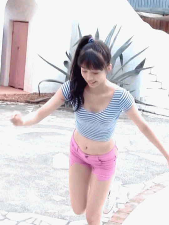Gif動画 なぜ牧野まりあのホットパンツはおまたに食い込んじゃうんだろう げ せわニュース速報 Gif動画 なぜ牧野まりあのホットパンツはおまたに食い込んじゃうんだろう げ せわニュース速報