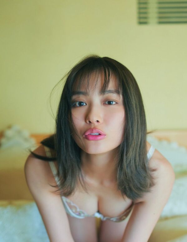 ezgif-35460b6d77345913