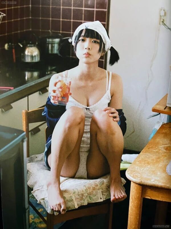 ezgif-4e7e785b20545eda