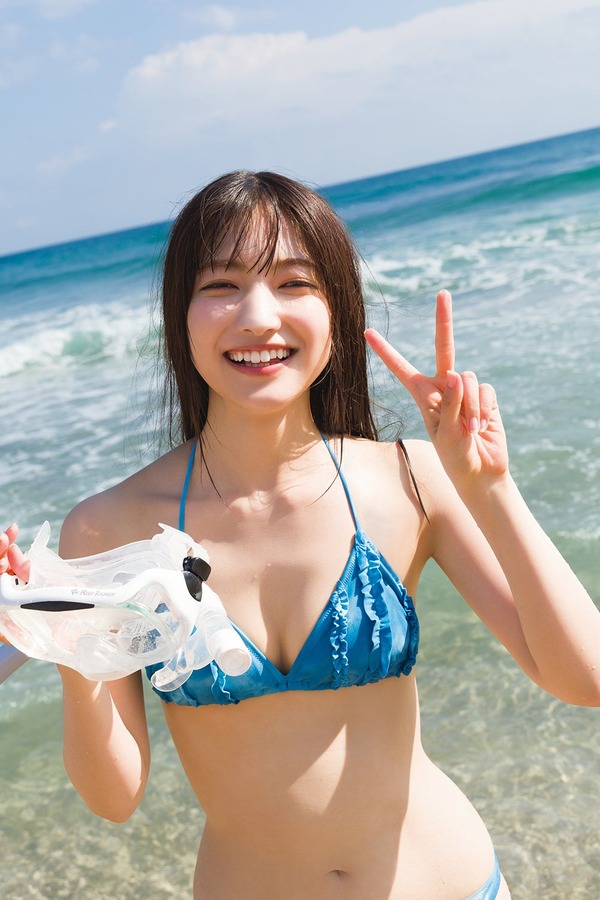 【画像】櫻坂46・大園玲(22)、初水着姿で美バスト披露「青の水着はお気に入りです」