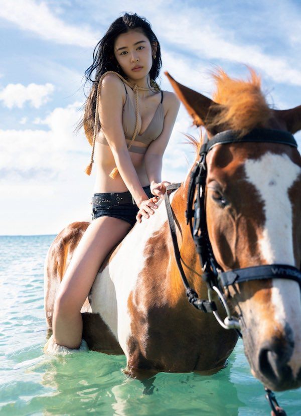 ezgif-2b6ebfc7bfd42e03