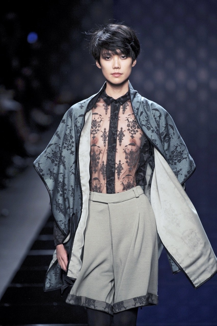 日本人 モデル ランウェイ 乳首 画像】美人モデルさん、ファッションショーで乳首が透けてしまう : げ~せわニュース速報!!