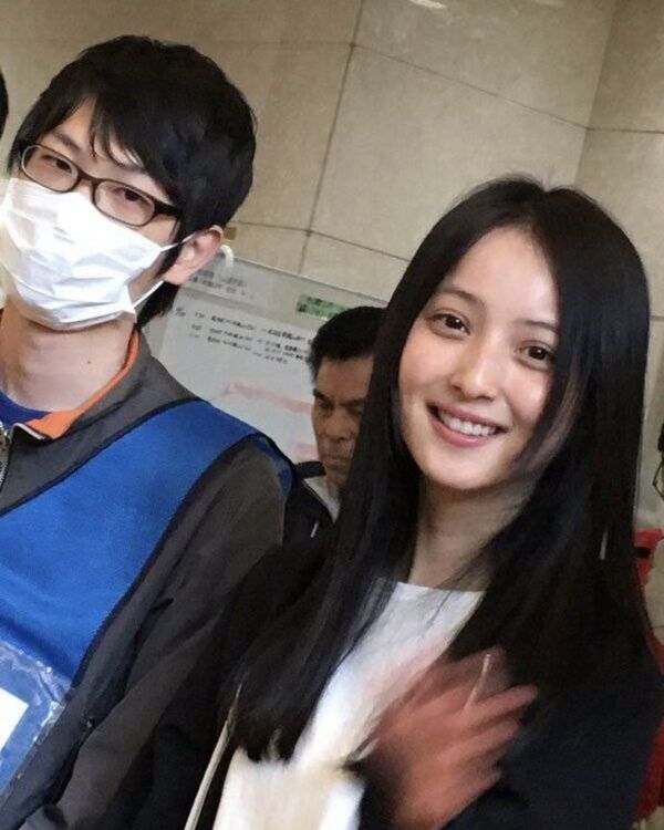 ezgif-4dc04f625ad44f