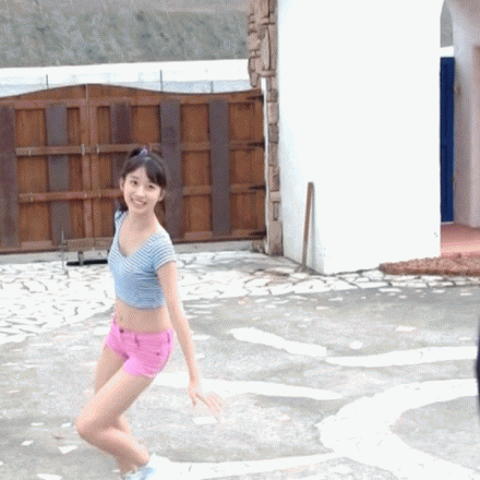 Gif動画 なぜ牧野まりあのホットパンツはおまたに食い込んじゃうんだろう げ せわニュース速報 Gif動画 なぜ牧野まりあのホットパンツはおまたに食い込んじゃうんだろう げ せわニュース速報