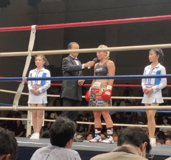 ezgif-54c2c3551e466e