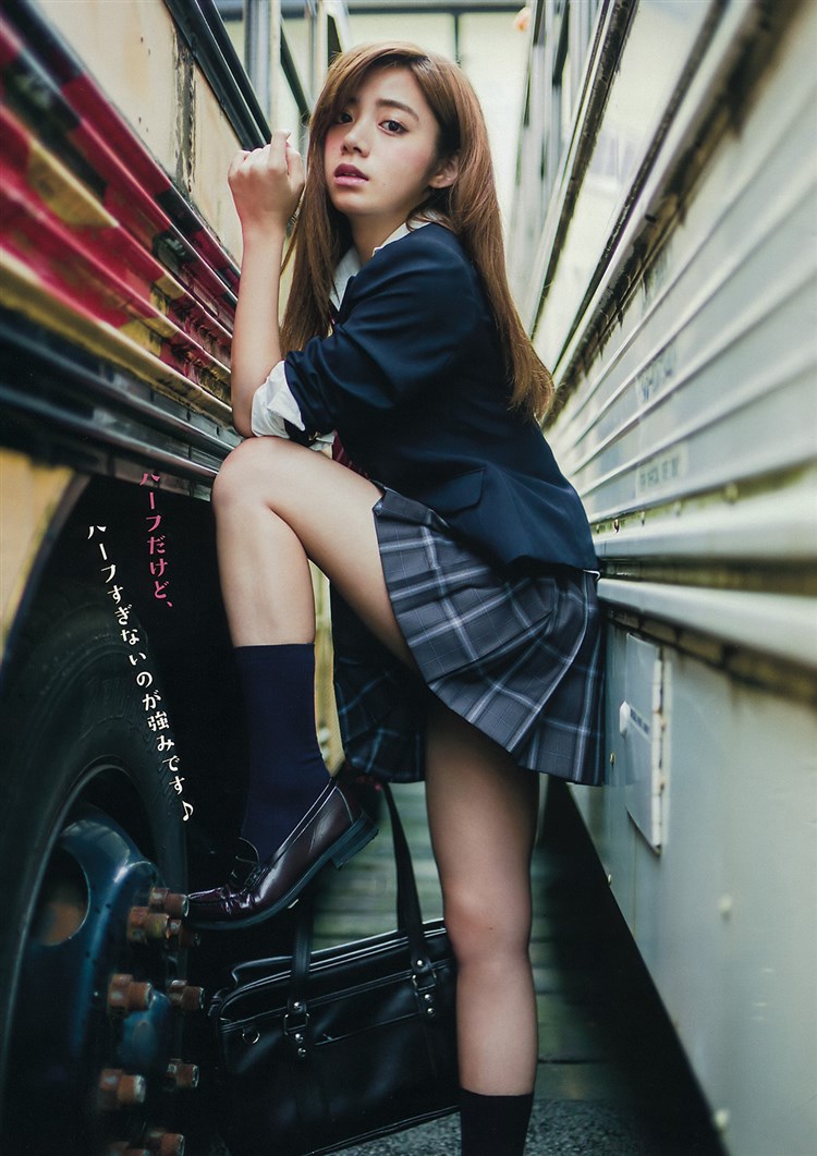 井上和香 ヌードな微笑アイコラ 池田エライザ、純白のパンティー＆ブラ姿「ヌケるエロイザ」ネット流出 : げ～せわニュース速報！！