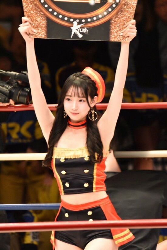 ezgif-2e832bb04fe3ea