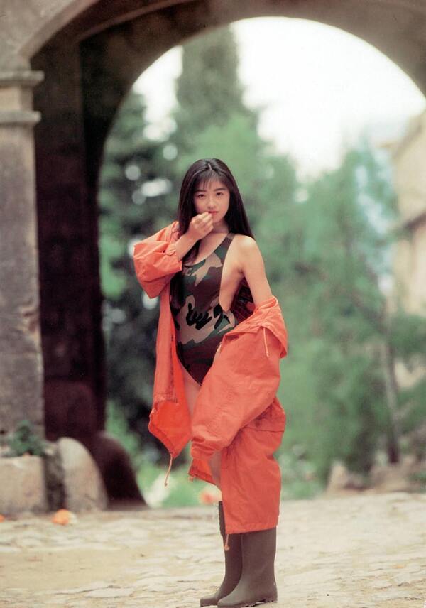 ezgif-4203fd66c84f93