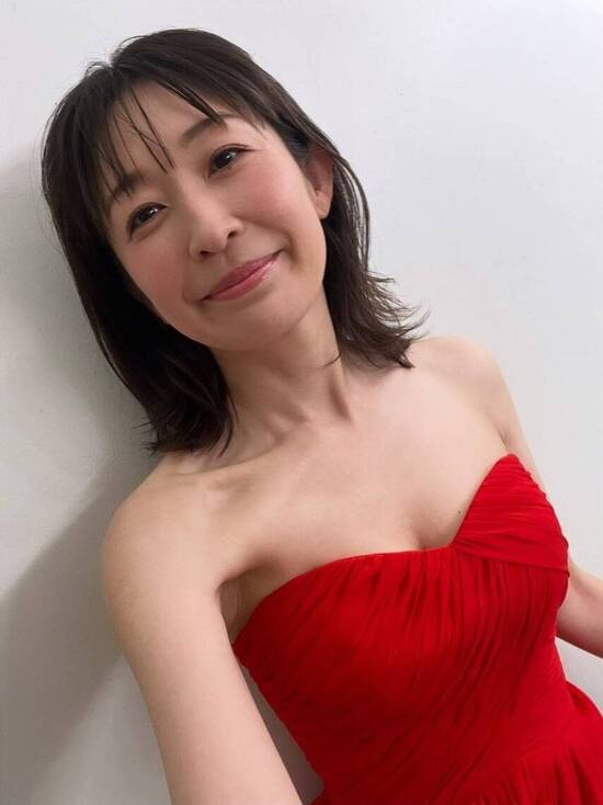 【画像】CM美女の小野真弓(44)、衝撃の姿で発見される