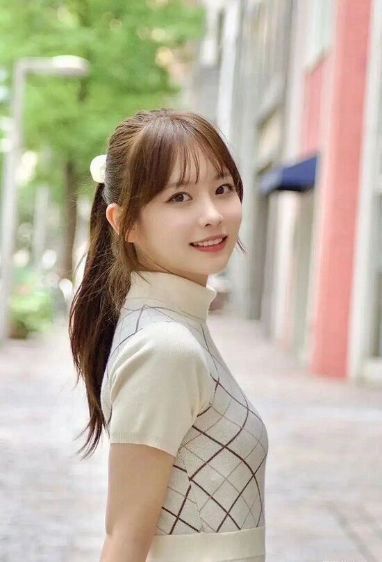 ezgif-13d8421c3f8eea