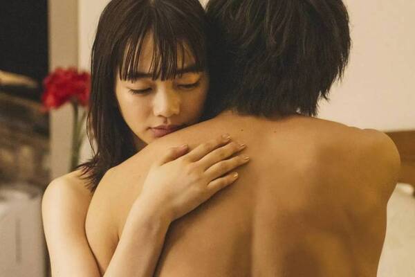 ezgif-539cf870be437af6