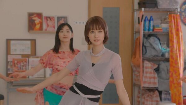 ezgif-303ca23a84c07aa2