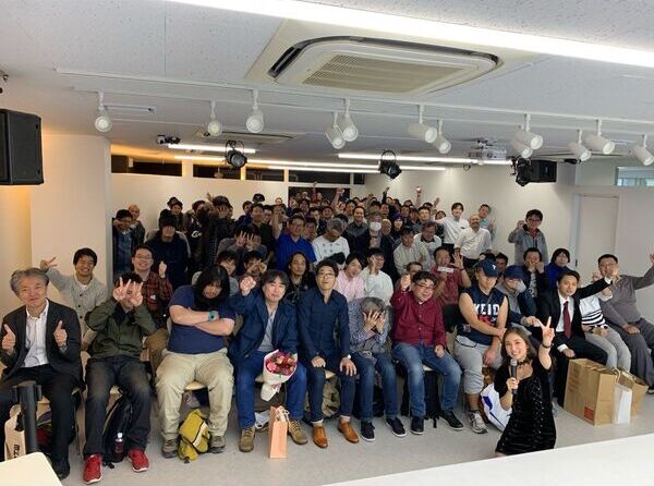 ezgif-4df549a13230105a